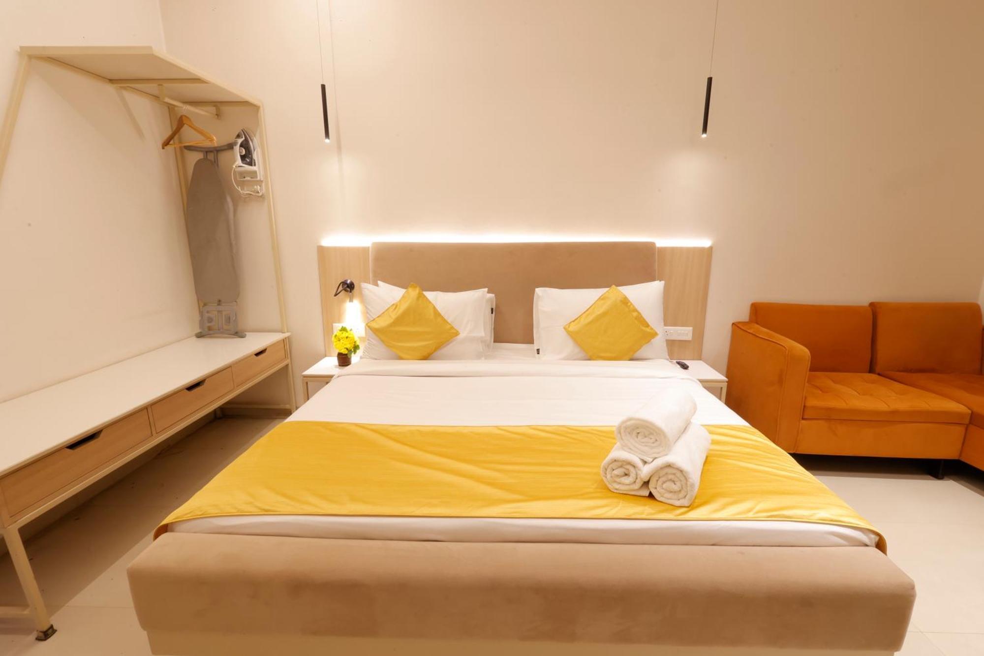Hotel Varuna Varanasi Exterior foto