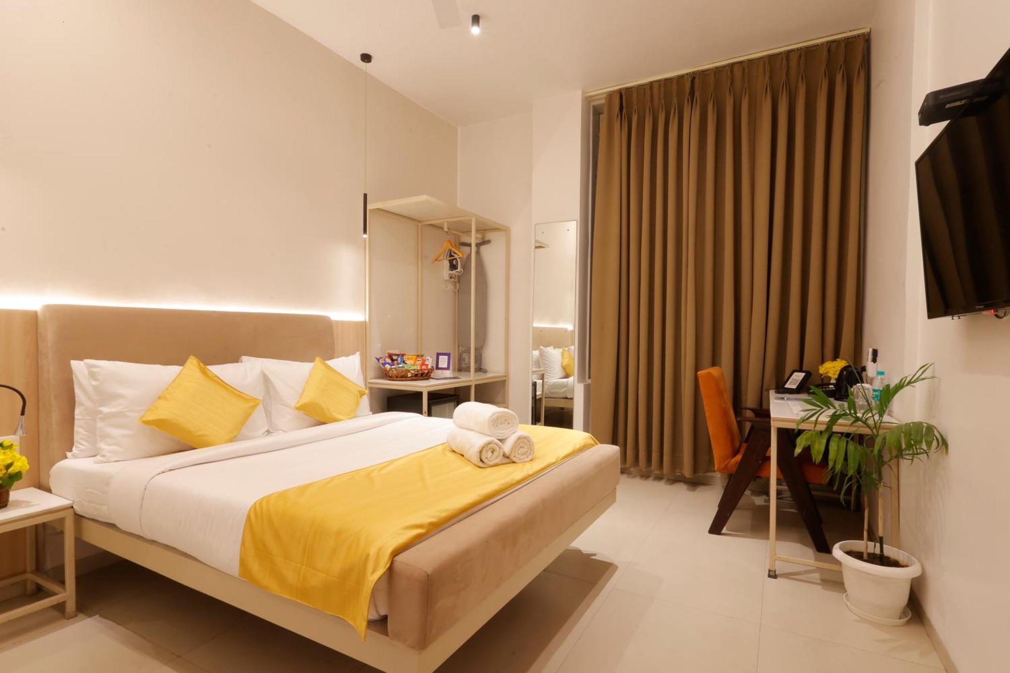 Hotel Varuna Varanasi Exterior foto