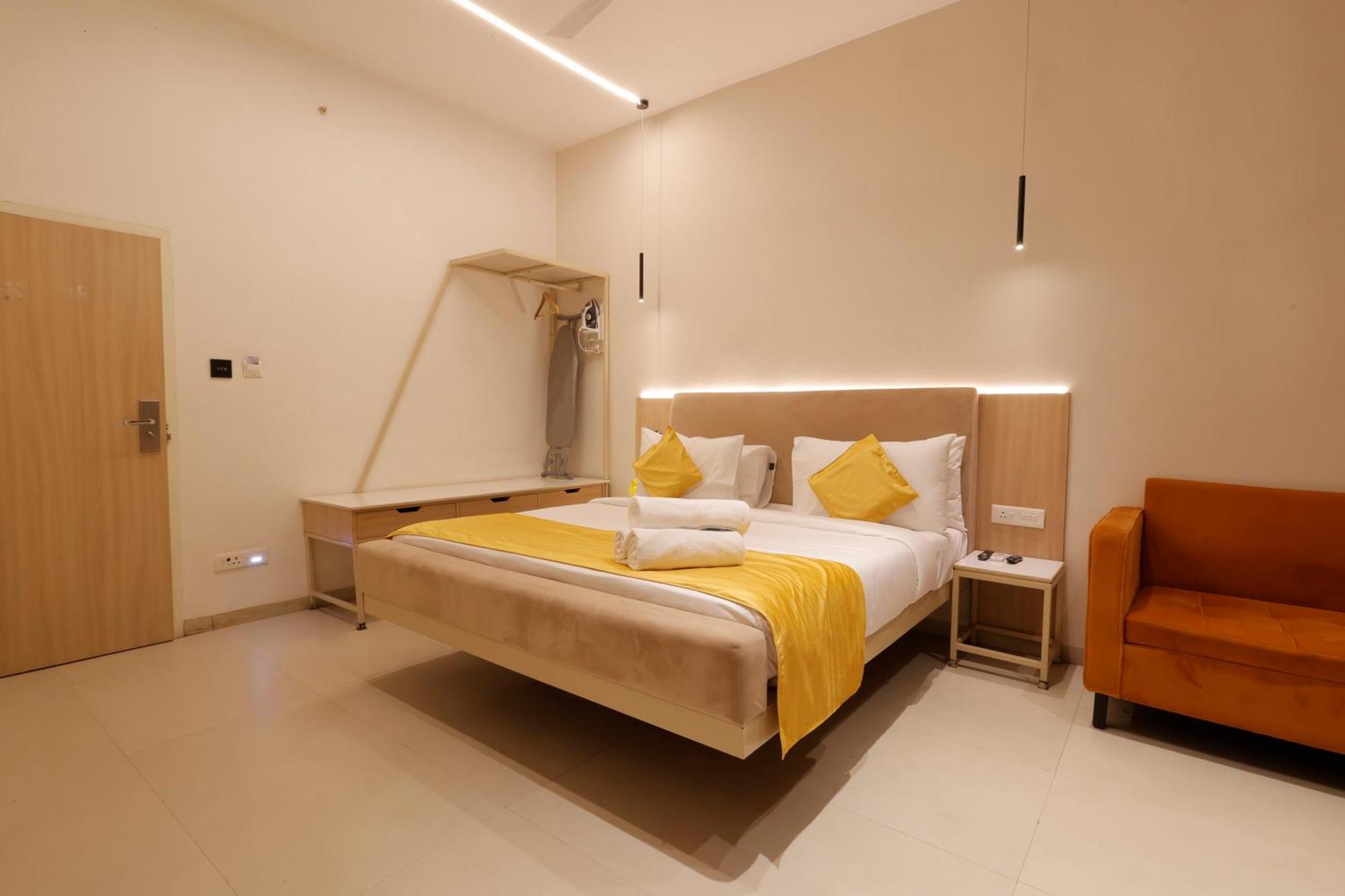 Hotel Varuna Varanasi Exterior foto